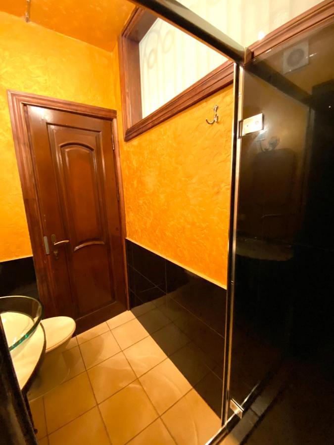 Апартаменти На Вул. Лесі Українки 19/4 Lviv Eksteriør billede